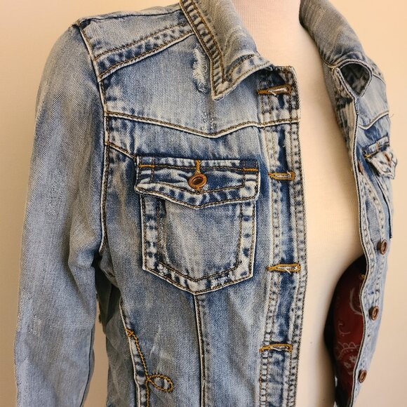 White Crow Red Bandana Distressed Jean Jacket - Picture 3 of 10